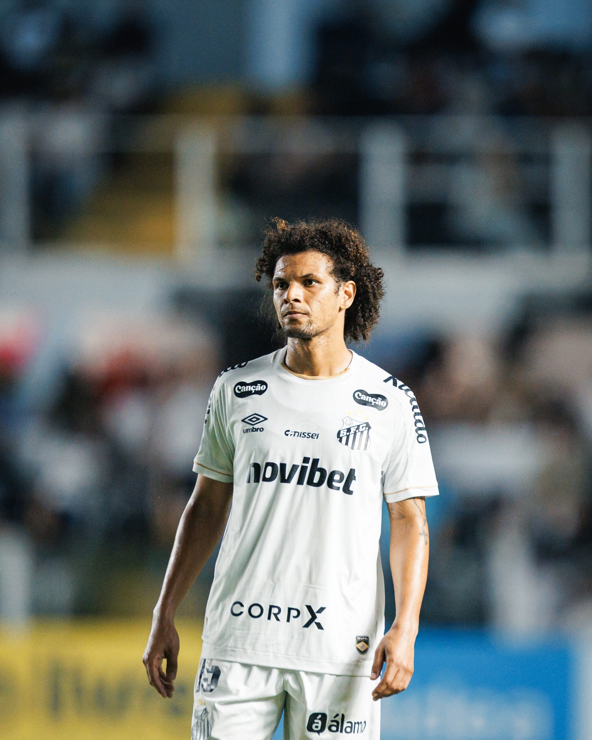 Cuca x Arão: Santos tem novo atrito no vestiário depois de jogo pela Sul-Americana