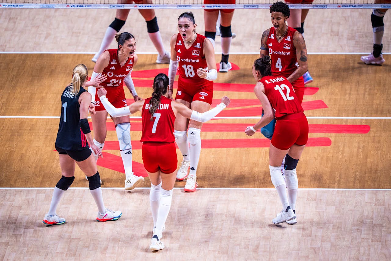 Turquia vence a China e vai enfrentar o Brasil na final da VNL