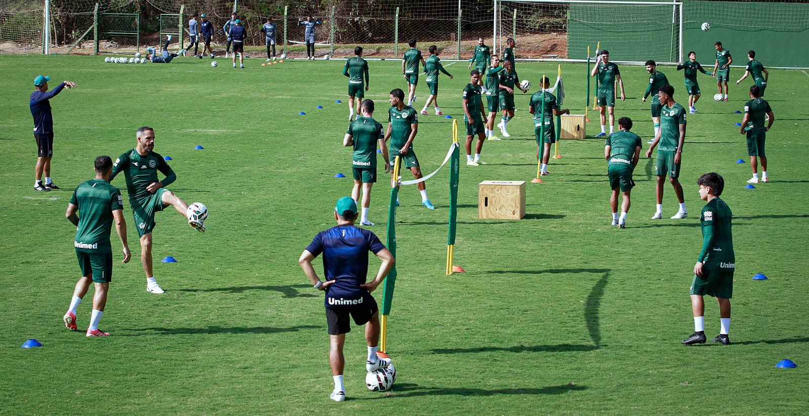 Goiás folga após cinco dias de treinos e inicia reta final de preparação nesta quarta