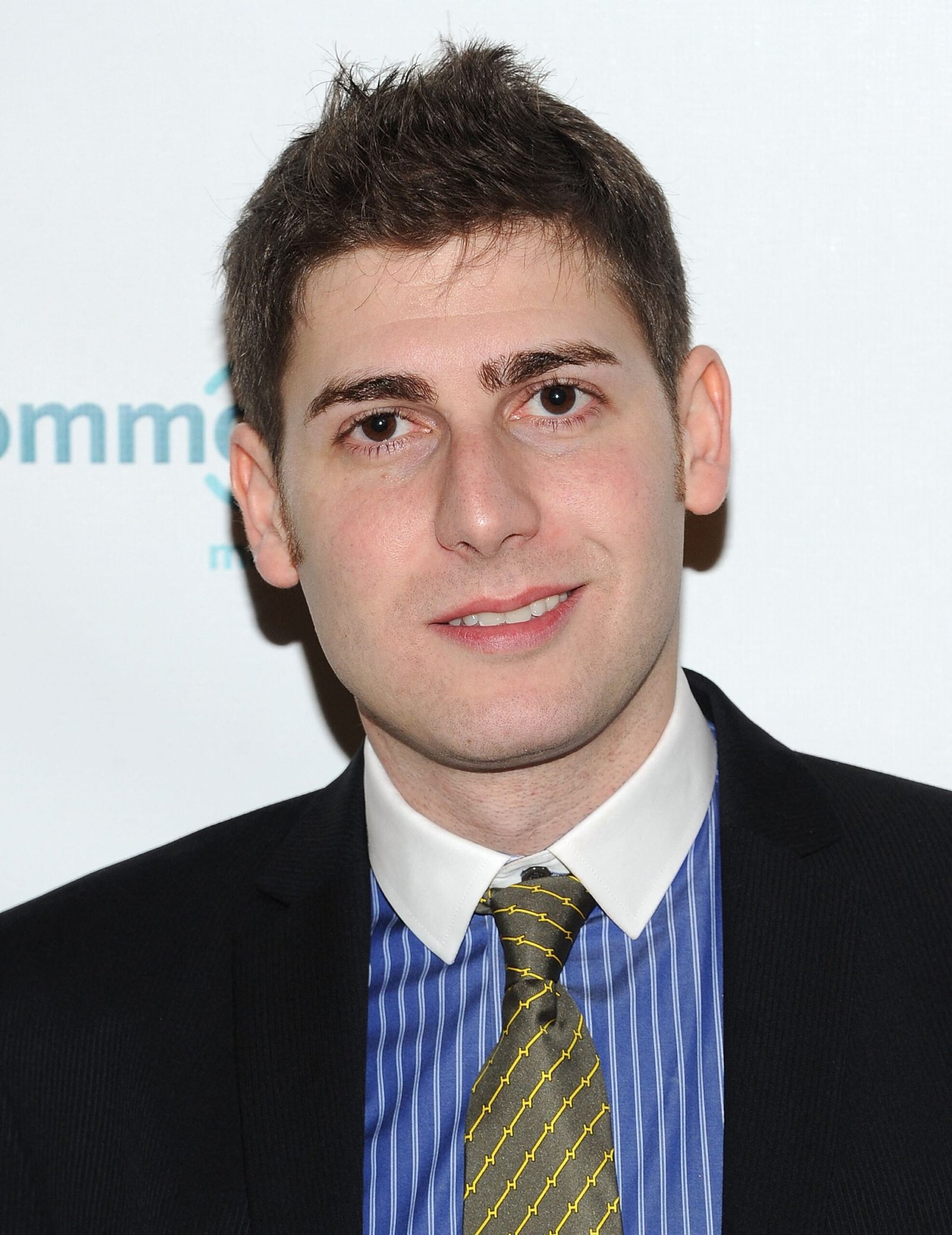 Quem é Eduardo Saverin, bilionário brasileiro que comprou participação no Liverpool