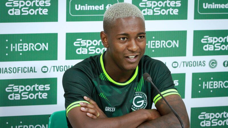 Goiás é punido com transfer ban pela Fifa e fica impedido de inscrever jogadores