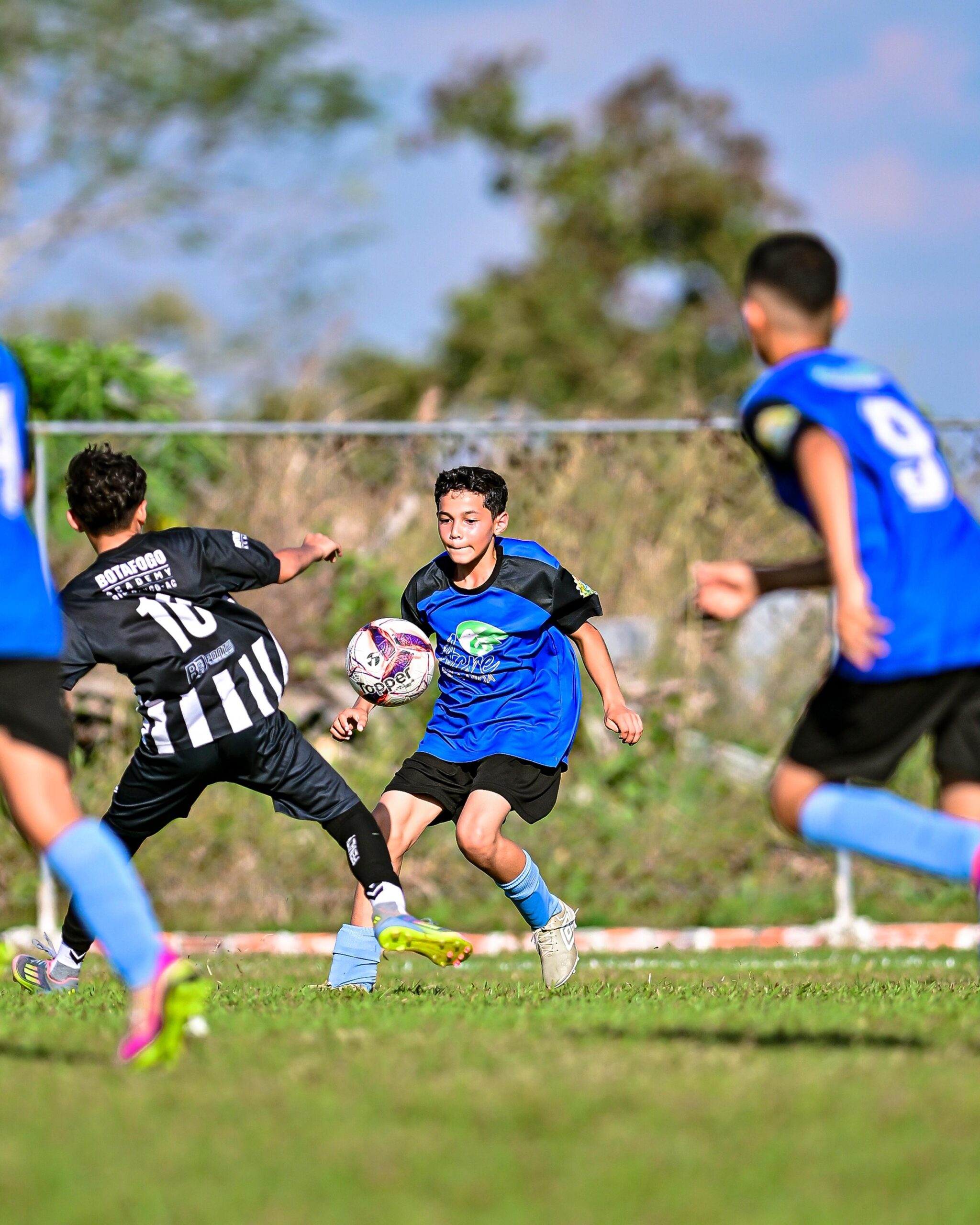 Nos pênaltis, Bujari e Escolinha do Galvez ficam com últimas vagas nas quartas do Acreano Sub-13