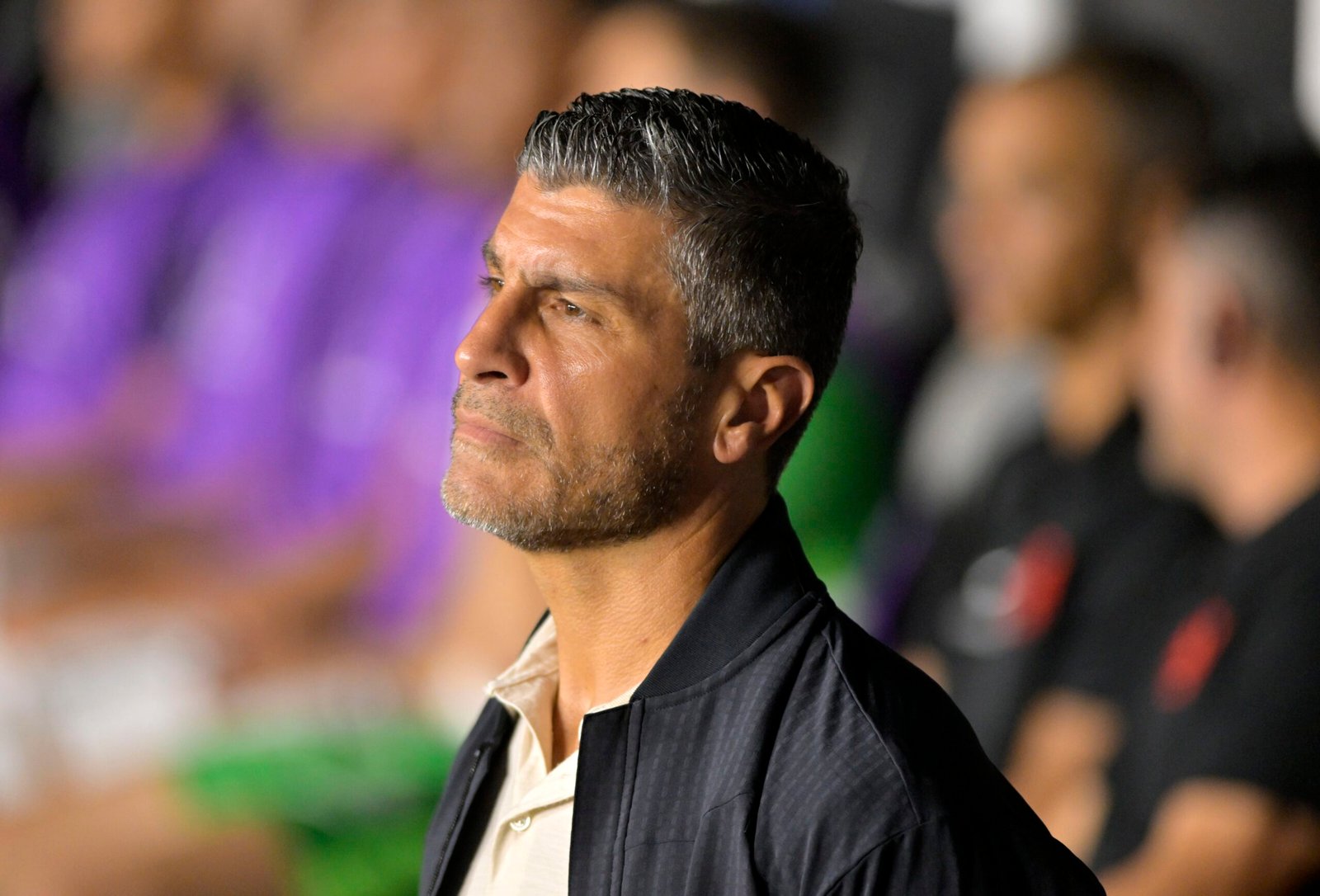 Pedro Emanuel lamenta empate, mas crê em vaga do Vasco no Paraguai: “Ninguém ganha no intervalo”