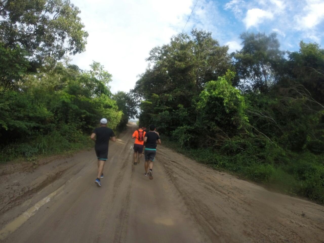 Inscrições abertas para a corrida “Rota das Praias do Tapajós”, desafio de 50 km entre Santarém e Belterra