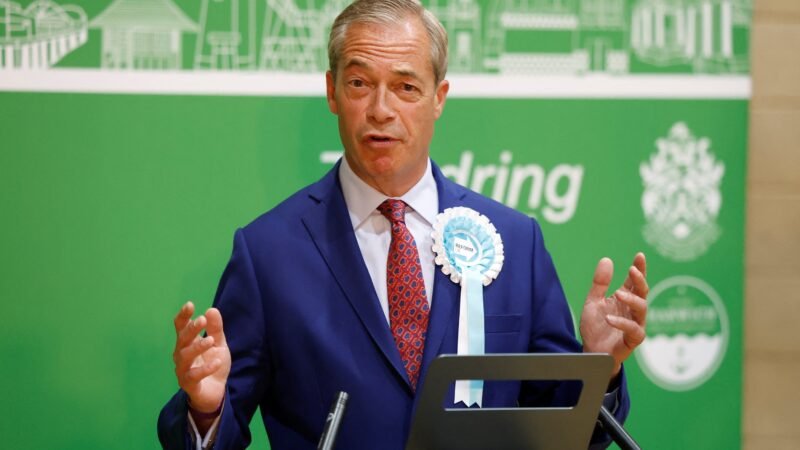 ‘Pai do Brexit’ vence eleição e reconquista cadeira no Parlamento britânico