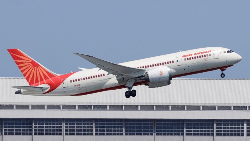 Piloto da Air India testou positivo para maconha após incidente que deixou 24 feridos, diz agência