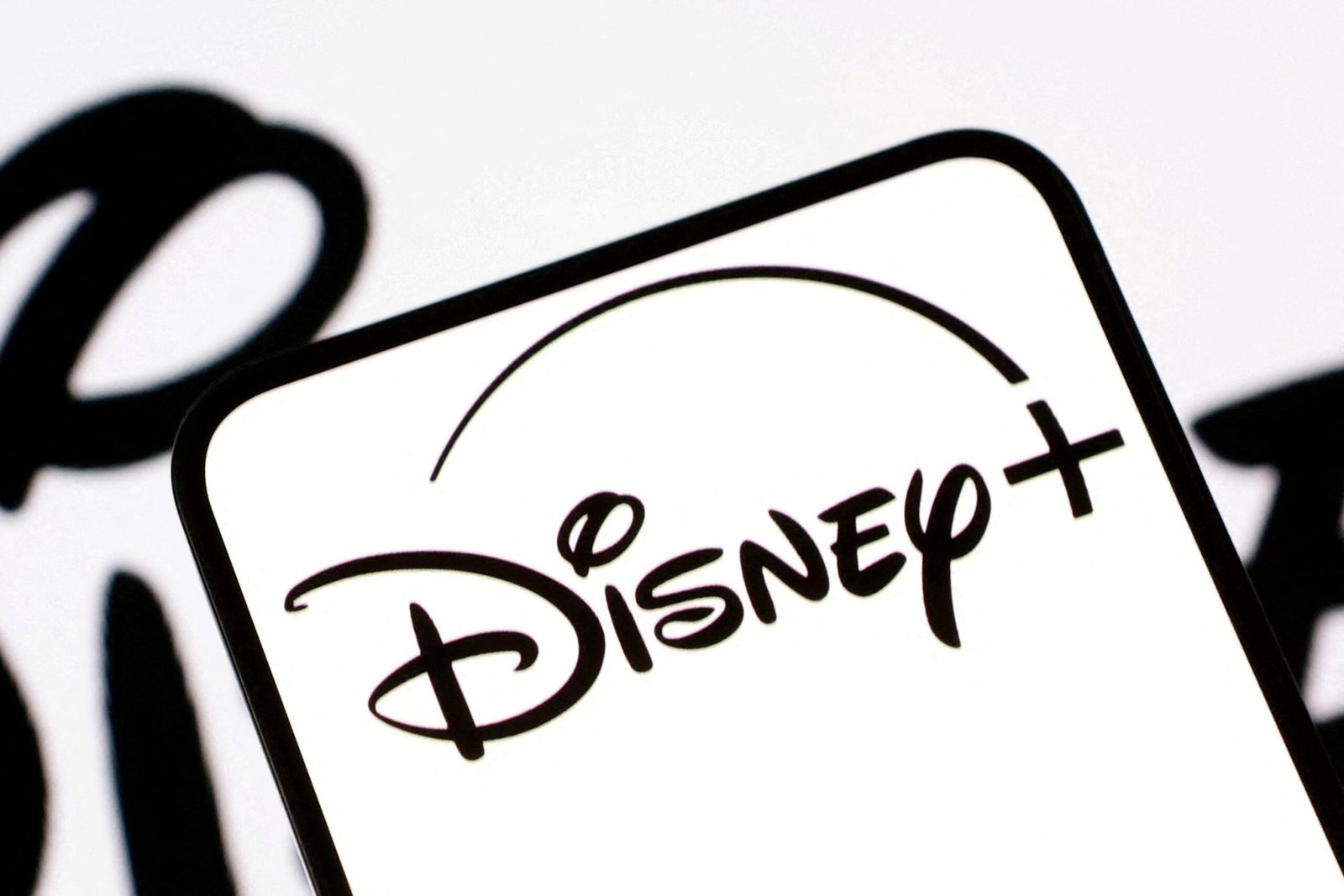 Disney processa governo Trump para barrar ameaça contra emissoras da ABC