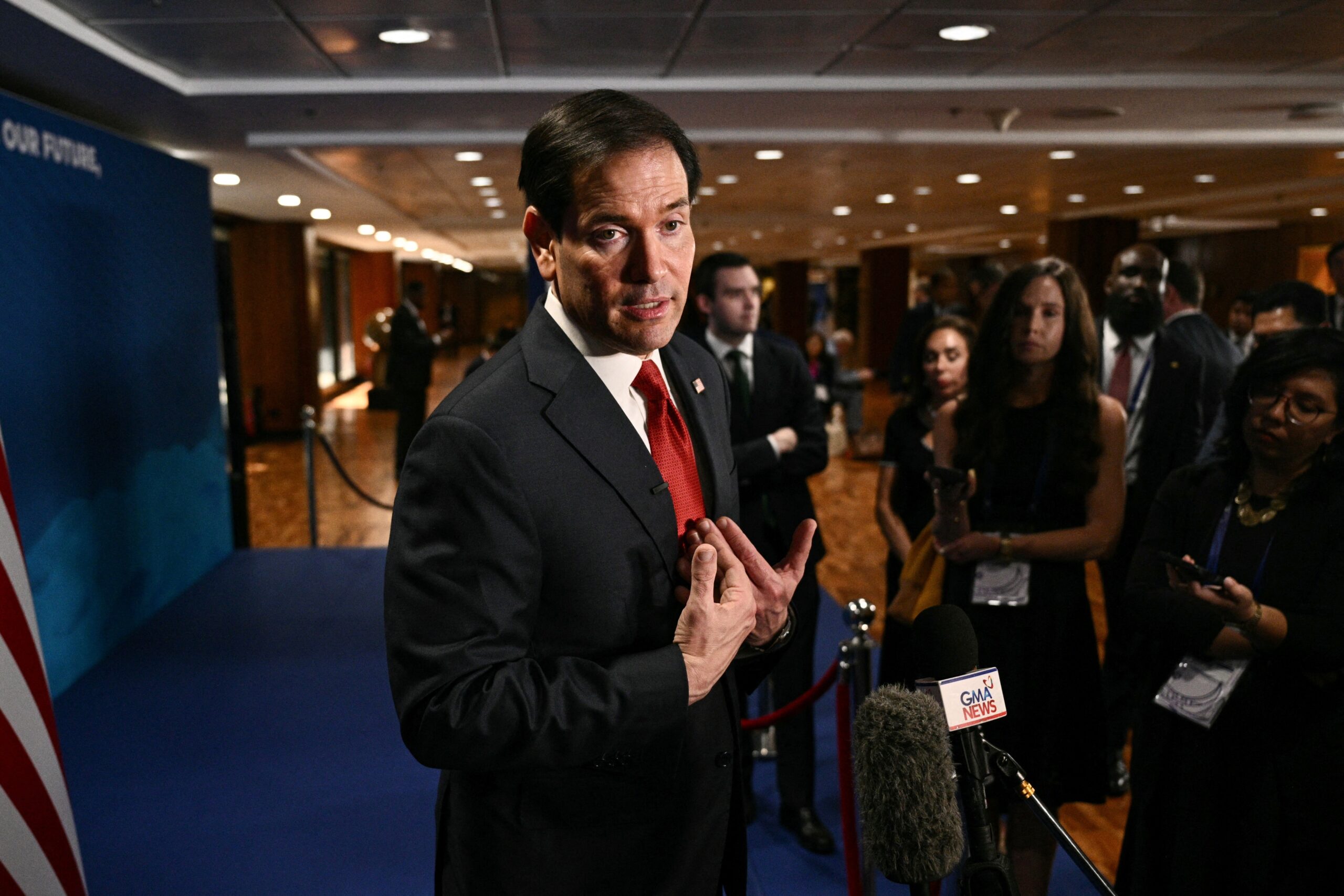 Marco Rubio espera que transição política na Venezuela leve ‘meses, não anos’