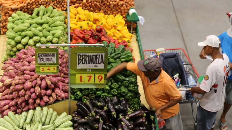 IPCA: Inflação desacelera para 0,07% em julho com queda nos preços dos alimentos