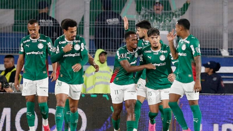 “A gente está com fome de títulos”: como Palmeiras encara críticas e nova sequência de decisões