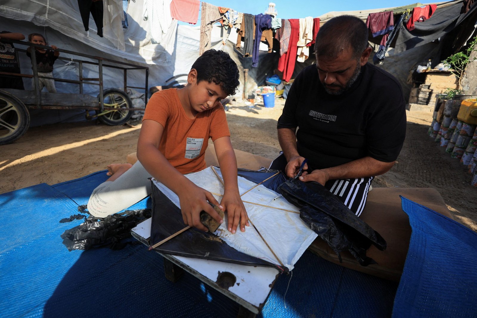 Israel ordena que crianças não soltem pipas em Gaza e cita tática do Hamas