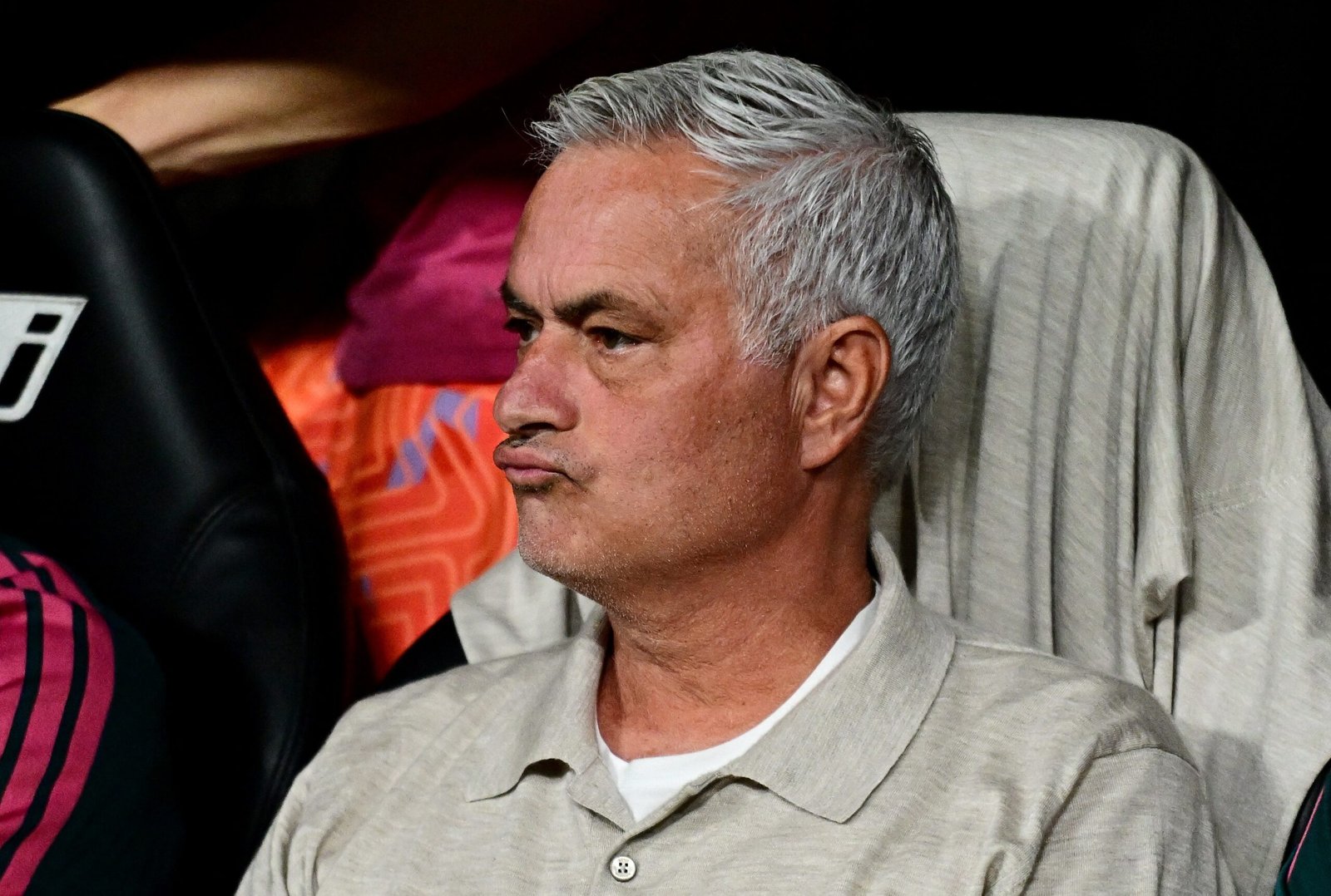Mourinho diz que Bola de Ouro “tem lado político” e reivindica prêmio para atletas do Real Madrid