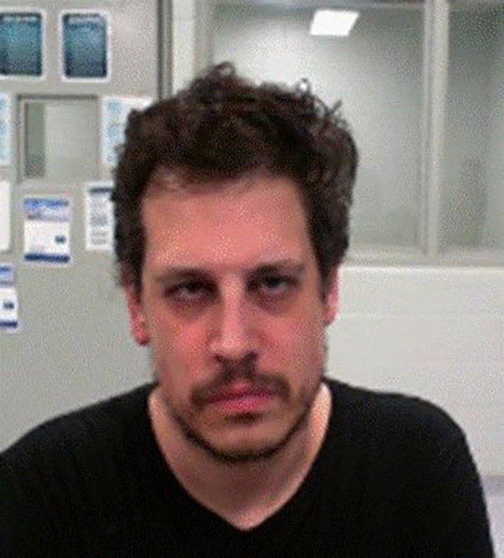 Defensor de deportações em massa de Trump, influencer Milo Yiannopoulos é deportado após ser preso pelo ICE nos EUA