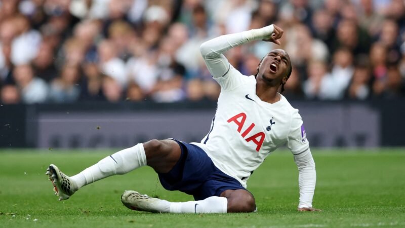 Imprensa detona Tottenham por início ruim na Premier League: “380 milhões de libras por nada”