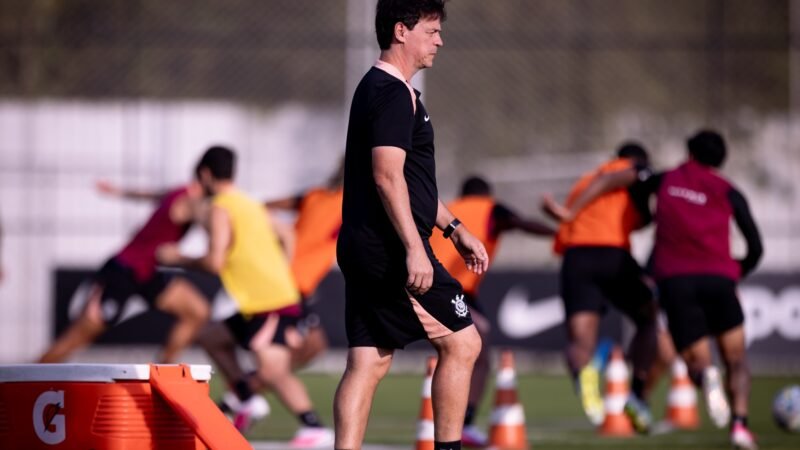 Diniz tem problemas para escalar o Corinthians e deve rodar elenco por decisão na Libertadores