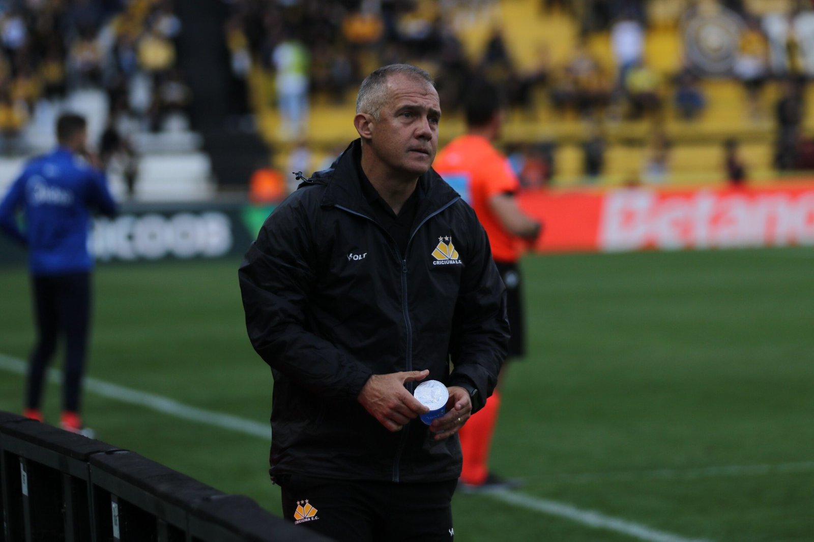 Técnico do Criciúma exalta invencibilidade em casa na Série B: “Uma das mais difíceis”