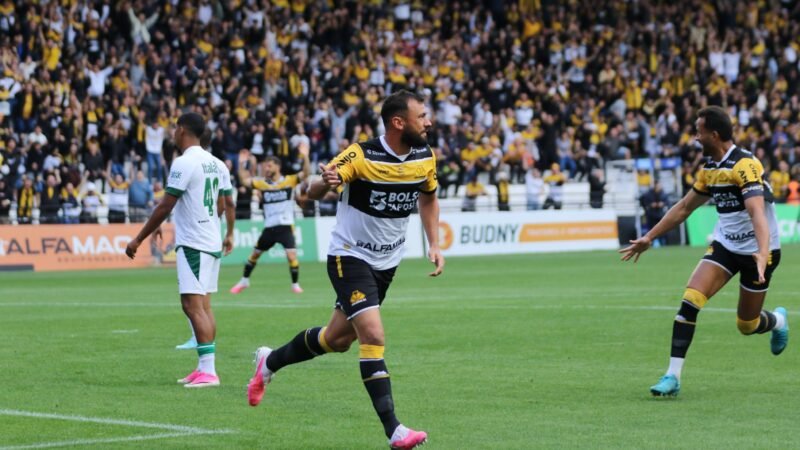 Chances Série B: líder Criciúma volta a vencer e tem 74% de possibilidade de acesso direto