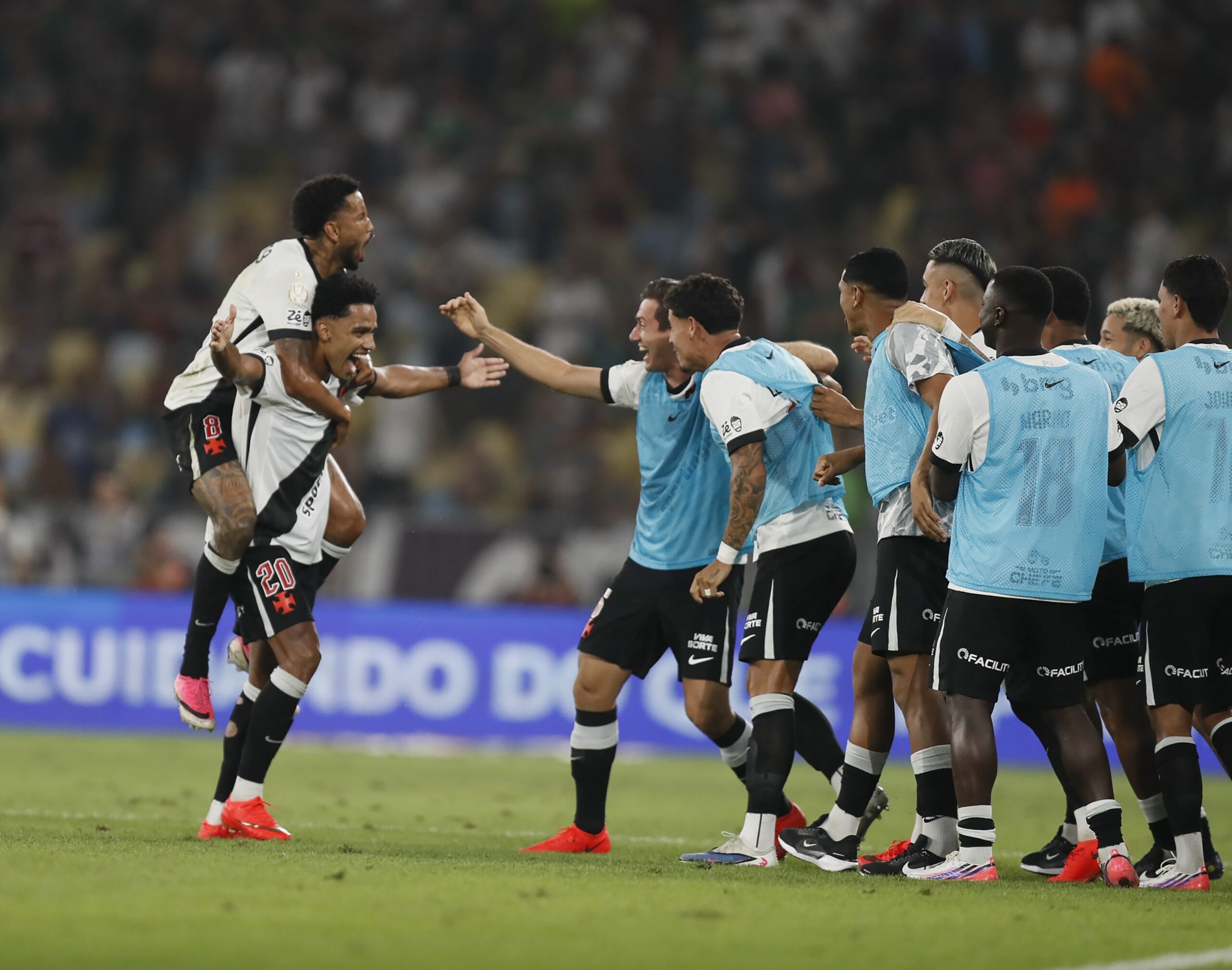 Análise: Vasco faz melhor jogo de 2026 e elimina Fluminense com autoridade e justiça