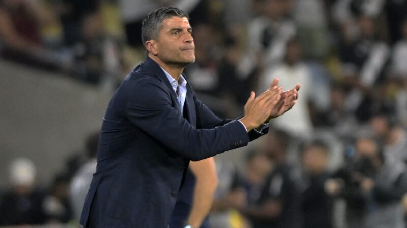 Sem sofrer gol há dois jogos, Vasco valoriza crescimento do setor defensivo com Pedro Emanuel