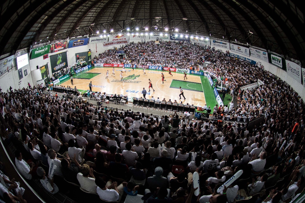 Nova liga de basquete reúne nove times e terá jogos no Panela de Pressão, em Bauru