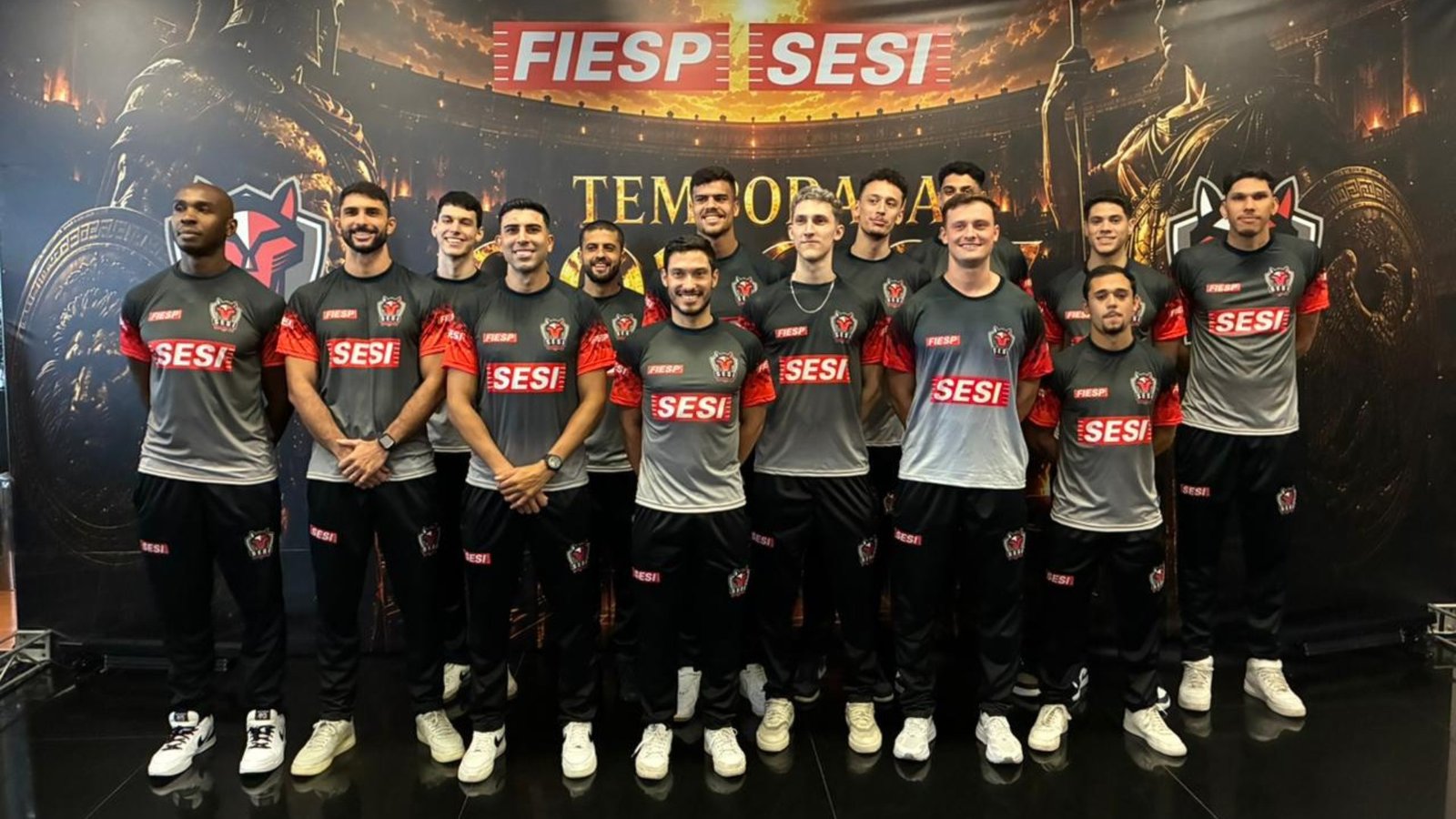 Sesi-Bauru e Ilhabela se enfrentam na estreia do Paulista de vôlei masculino
