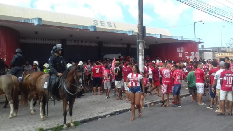 CRB anuncia que 11 mil torcedores estão garantidos no jogo que vale entrada no G-6 da Série B