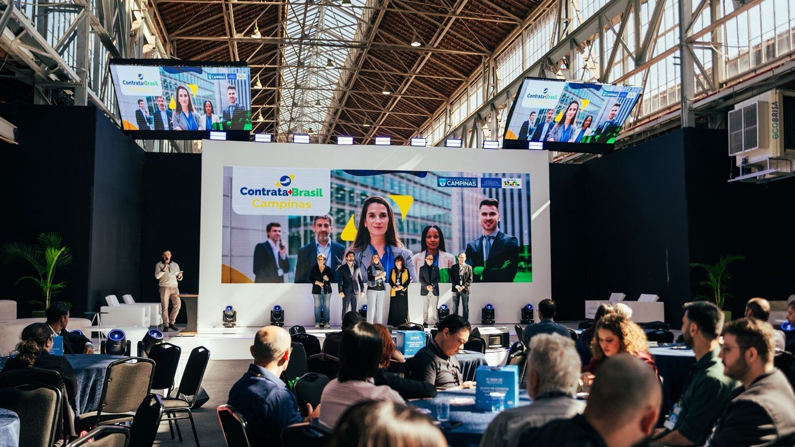 Governo amplia serviços para MEIs no Contrata+Brasil e regulamenta sistema de compras online