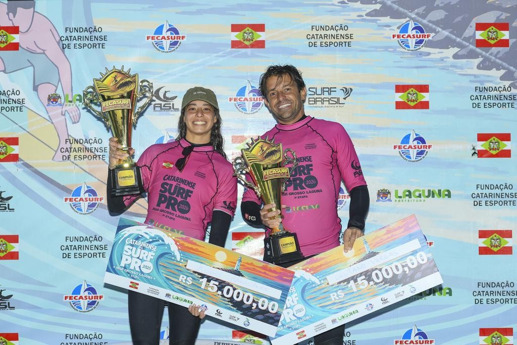 Circuito Catarinense de Surfe conhece campeões após série de adiamentos em etapa de Laguna