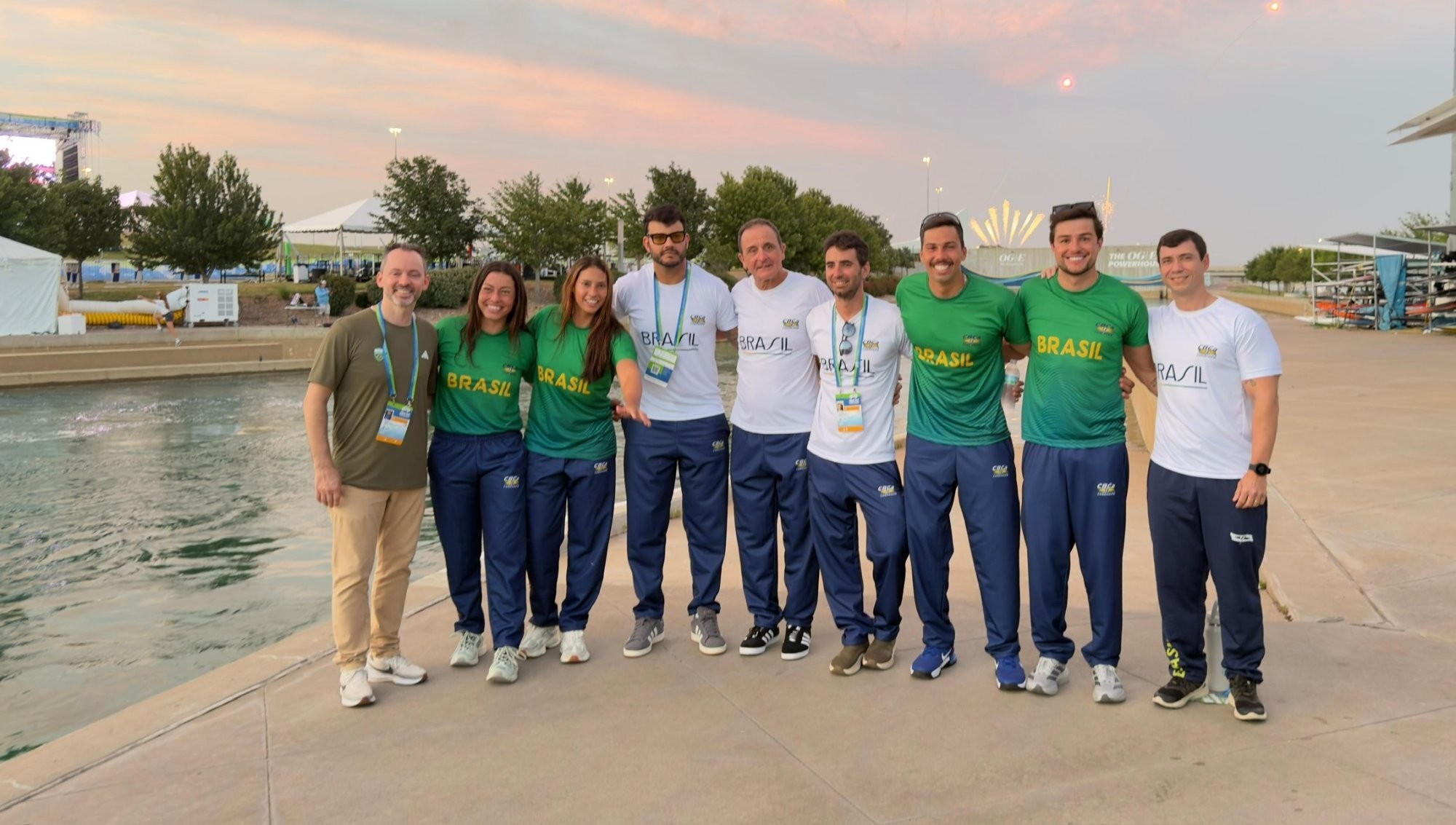 Ana Sátila e Pepê Gonçalves conquistam ouro em Pan-Americano de Canoagem Slalom
