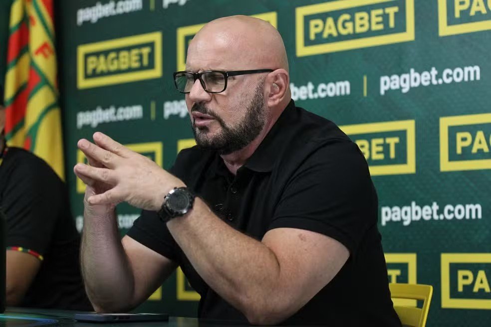 Frota admite foco na disputa política no clube, atualiza situação de Amorim e Ramos e projeta 2027: “Temos tempo”
