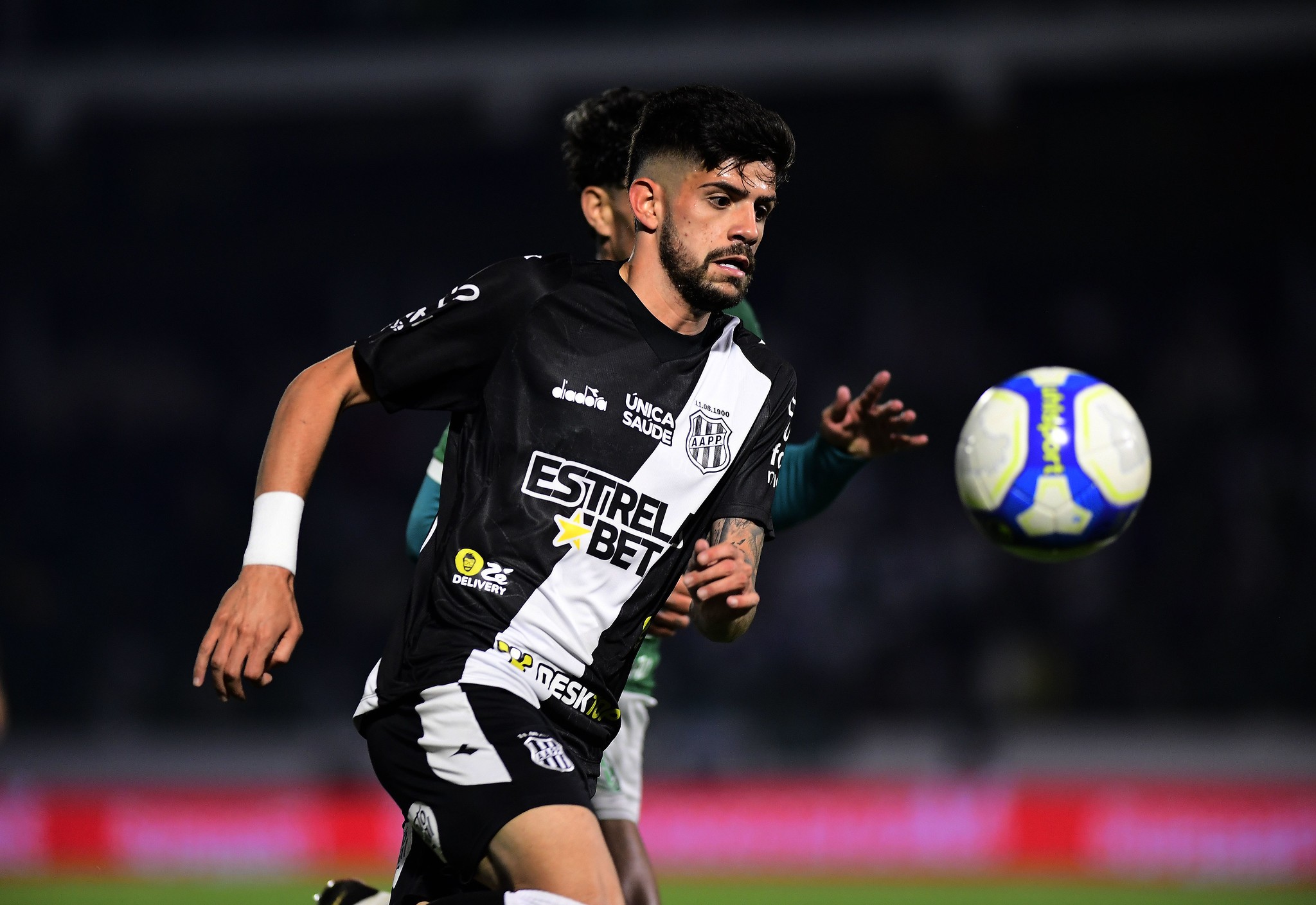 Gols, lesões e como joga: quem é Matheus Régis, primeiro reforço do Volta Redonda para 2027