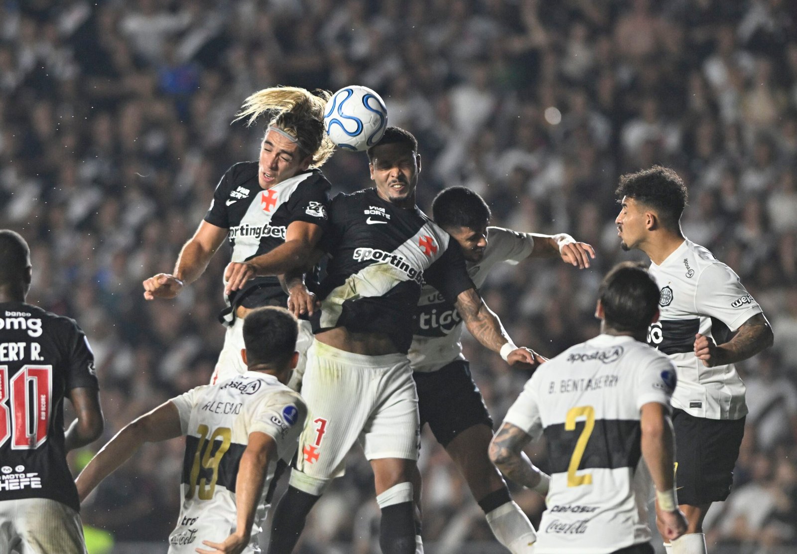 Vasco 0 x 0 Olimpia: veja os melhores momentos