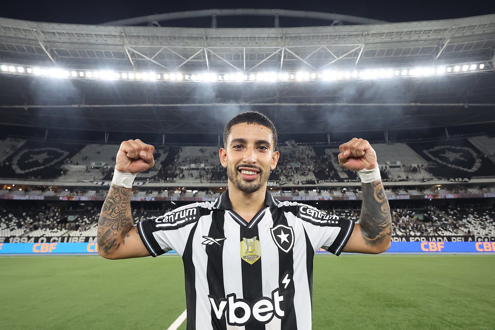 Ex-head scout do Botafogo comenta contratação de Santi: “Não era um cara para o valor que foi pago”
