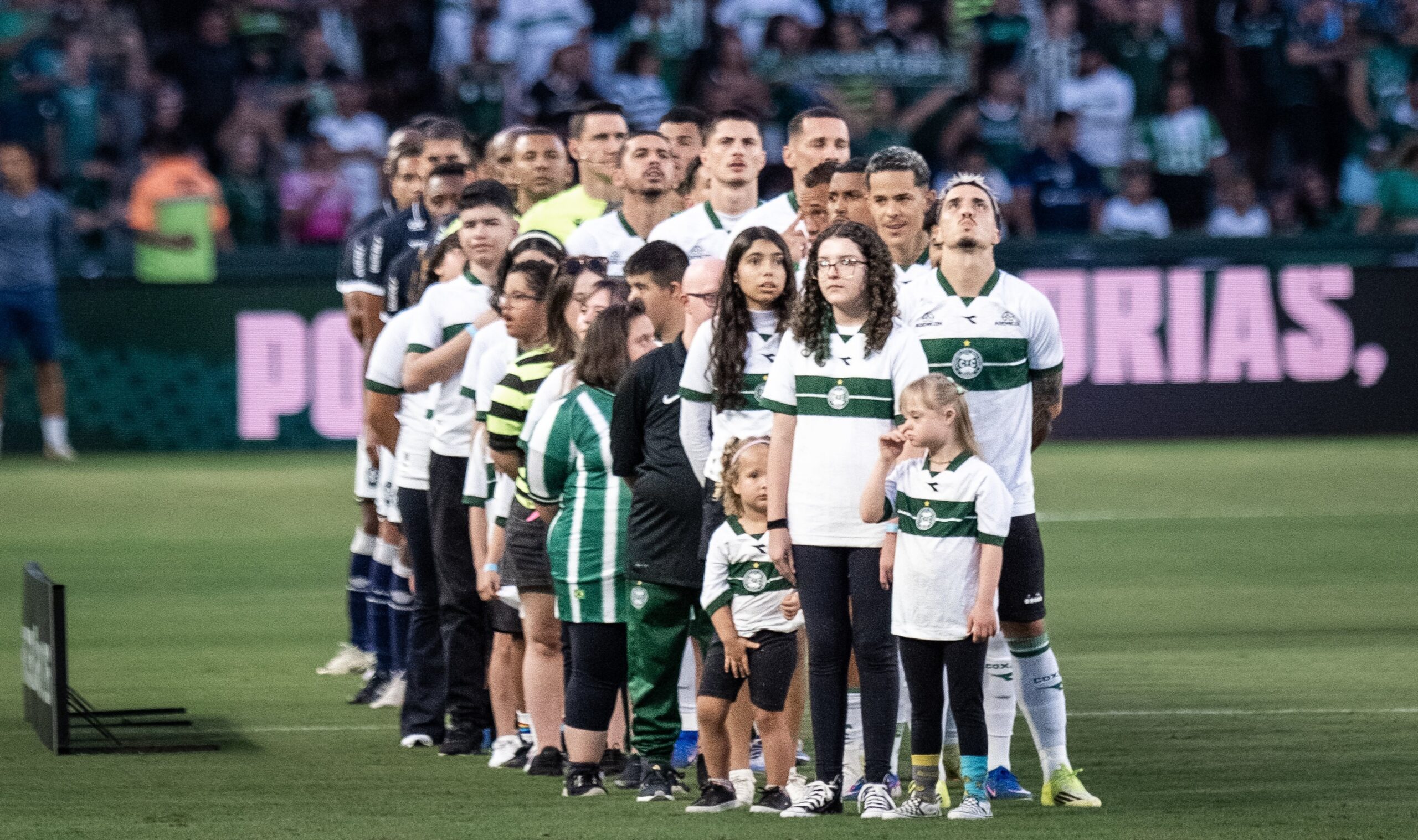 Coritiba prioriza chegada de novos volantes para sequência da Série A