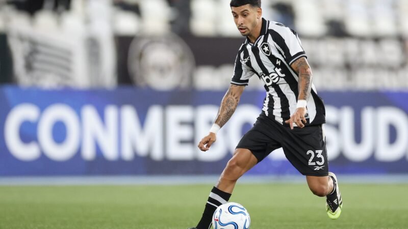 Time americano corre contra o tempo para ter Santi Rodríguez, do Botafogo