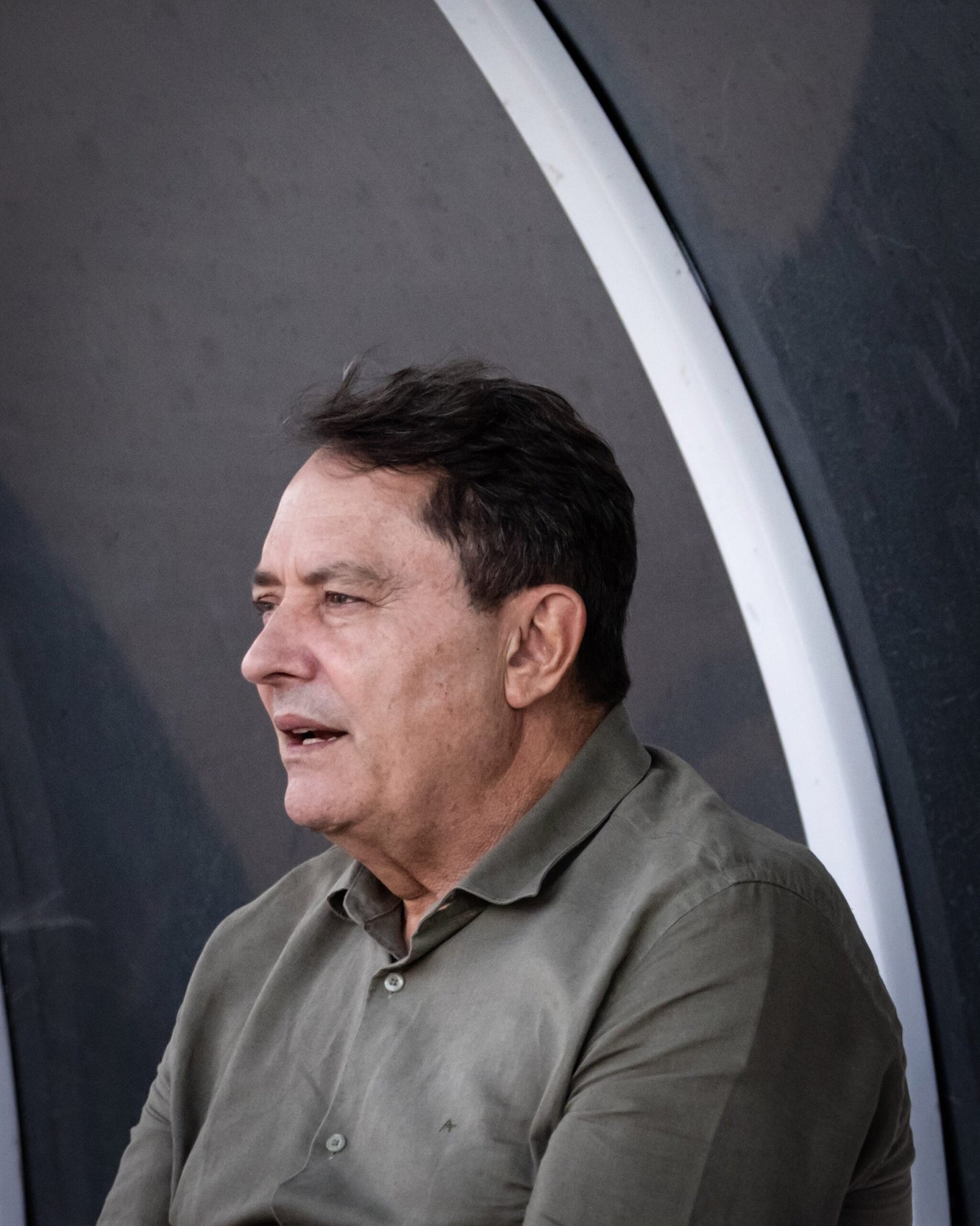 Dono do Cruzeiro cita baque com queda e admite superioridade do Flamengo: “Não merecemos vencer”