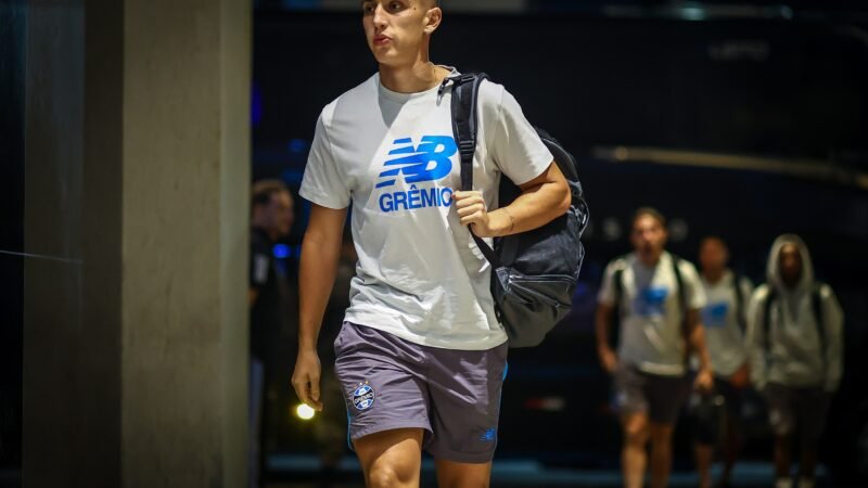 Grêmio comunica afastamento de Monsalve; veja nota oficial