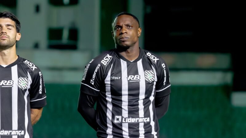 Figueirense tem seis pendurados para jogo contra Inter de Limeira
