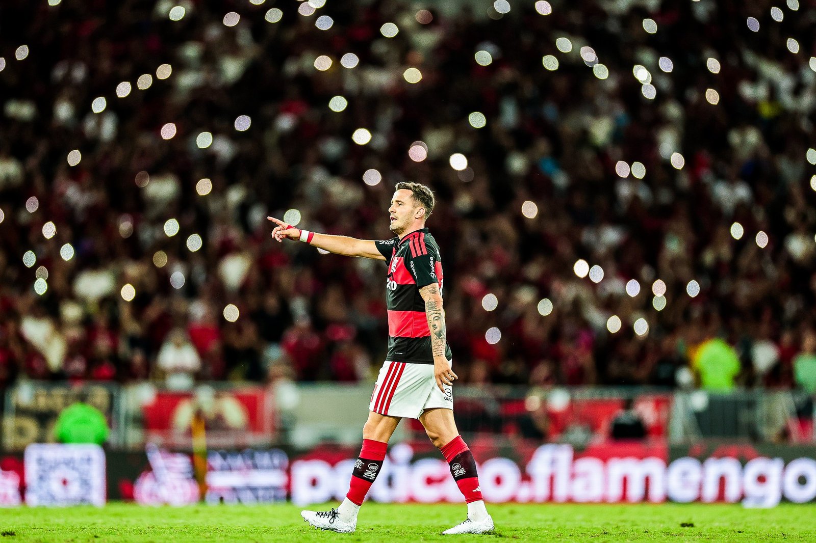 Saúl vai de titular nas oitavas de final da Libertadores ao fim da fila no Flamengo em um ano
