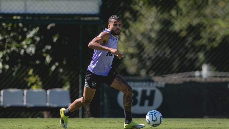 Vai sair? Domínguez é direto a respeito da situação de Alexsander no Atlético-MG