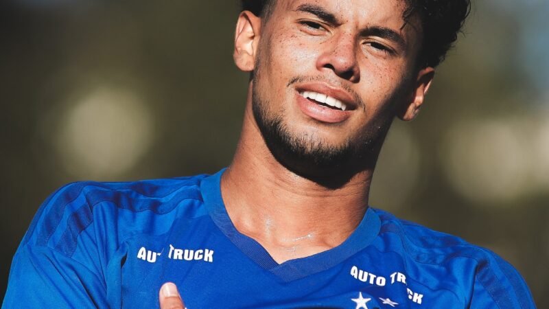 Empresário revela proposta do Palmeiras por joia do Cruzeiro e desabafa: “Deixe ir embora”