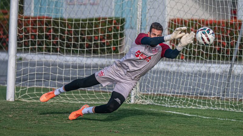 CRB tem seis jogadores pendurados para o duelo com o Avaí