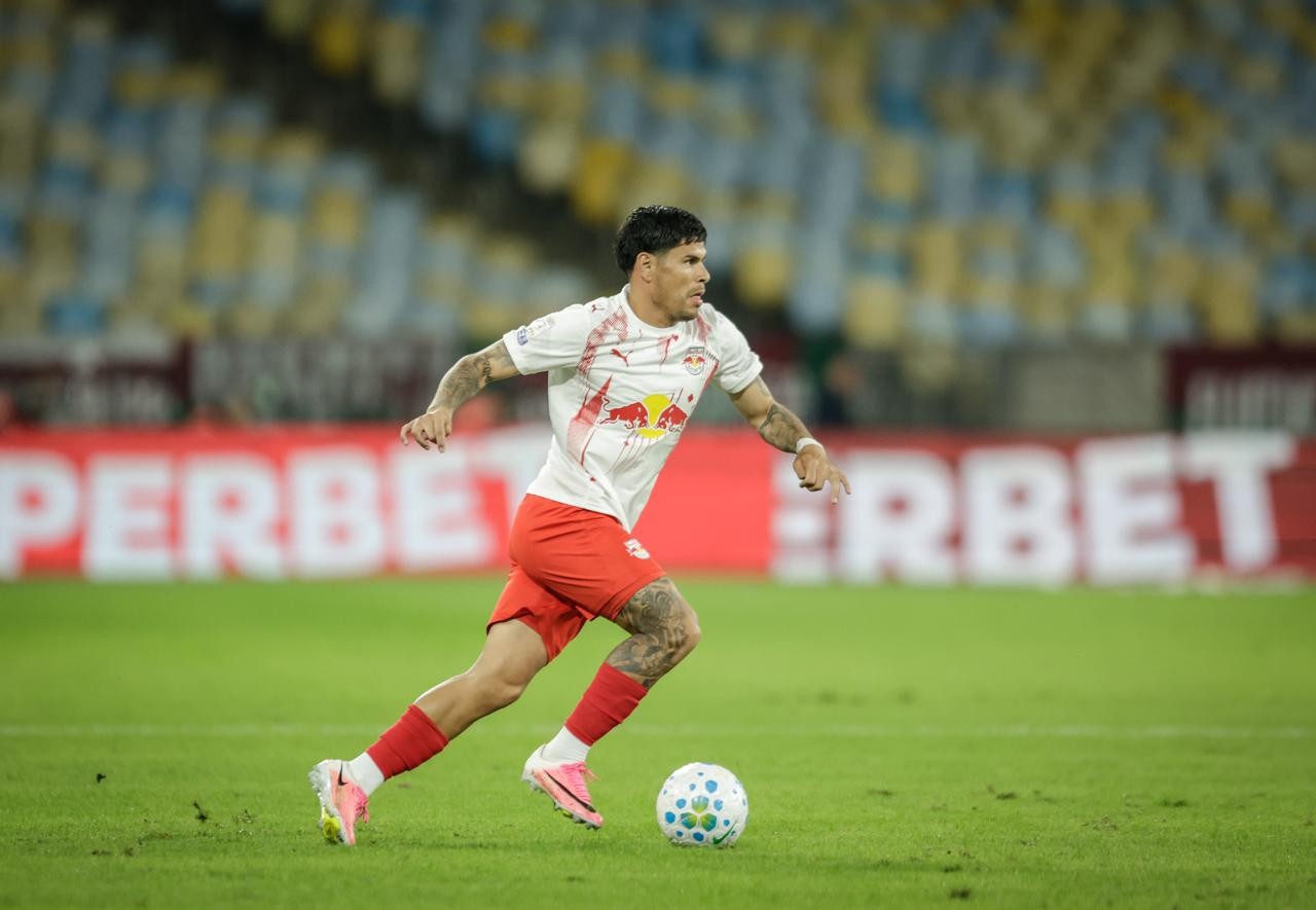 Pleno do STJD mantém punição de Agustin e Fabinho, e dupla desfalca o Bragantino contra o Corinthians