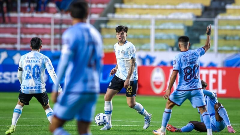 Grêmio se desfaz de volante argentino seis meses depois de contratá-lo; veja motivos