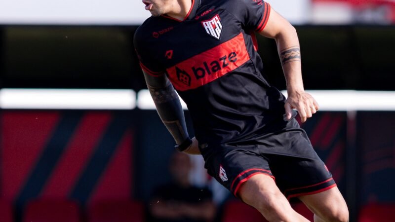 Terans deixa o Atlético-GO e volta ao Fluminense para realizar cirurgia