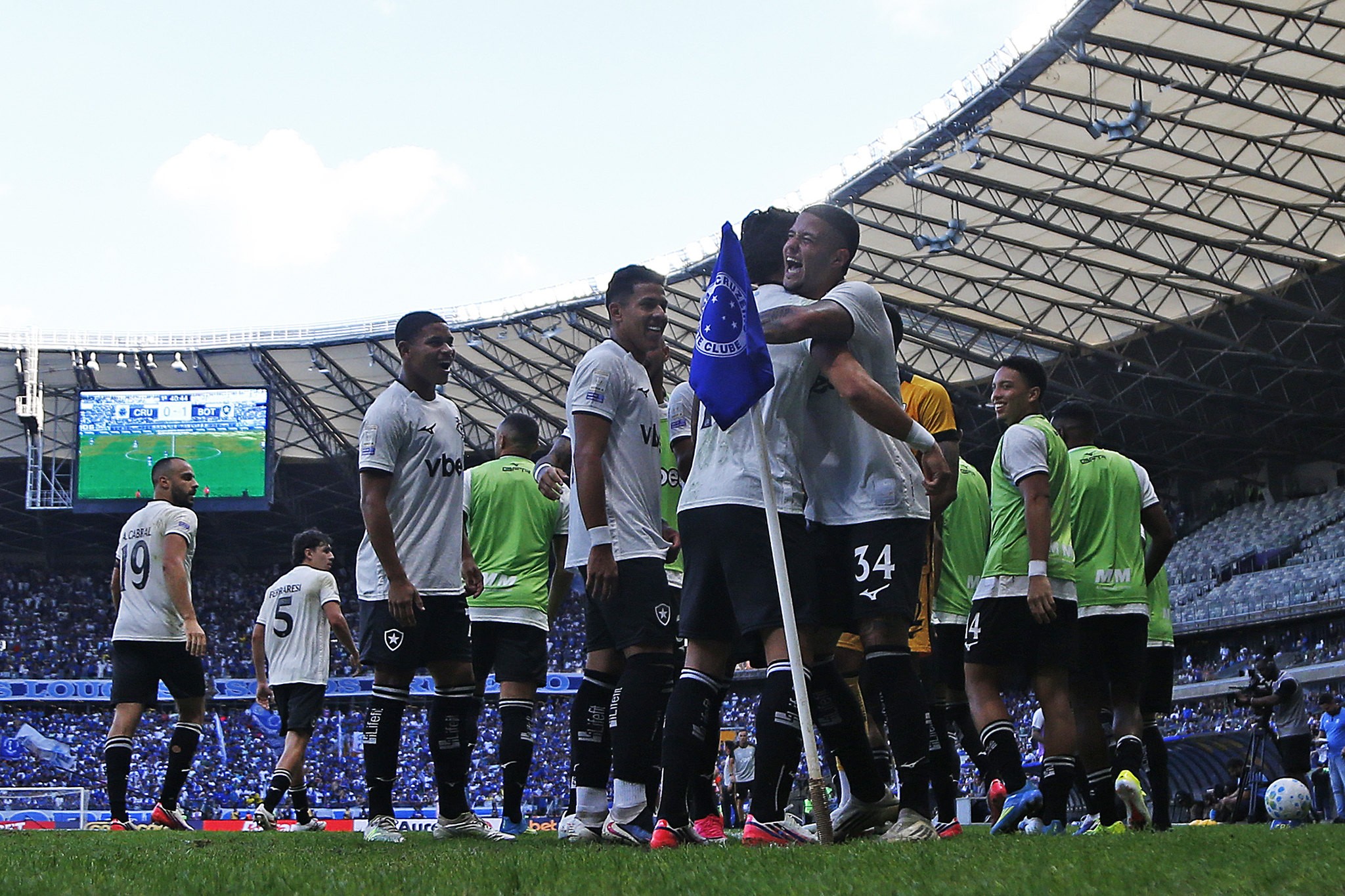 Balanço do retorno: Botafogo tem pós-Copa invicto e inicia mês de agosto em alta