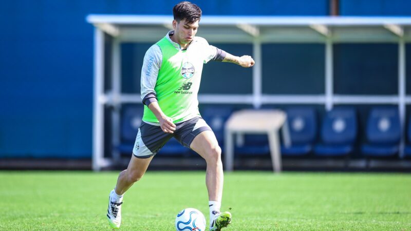Grêmio acerta empréstimo de Leonel Pérez ao Racing, da Argentina