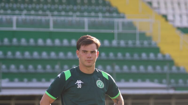 Franco Rossi vira opção e Bolasie desfalca a Chapecoense contra o Cruzeiro