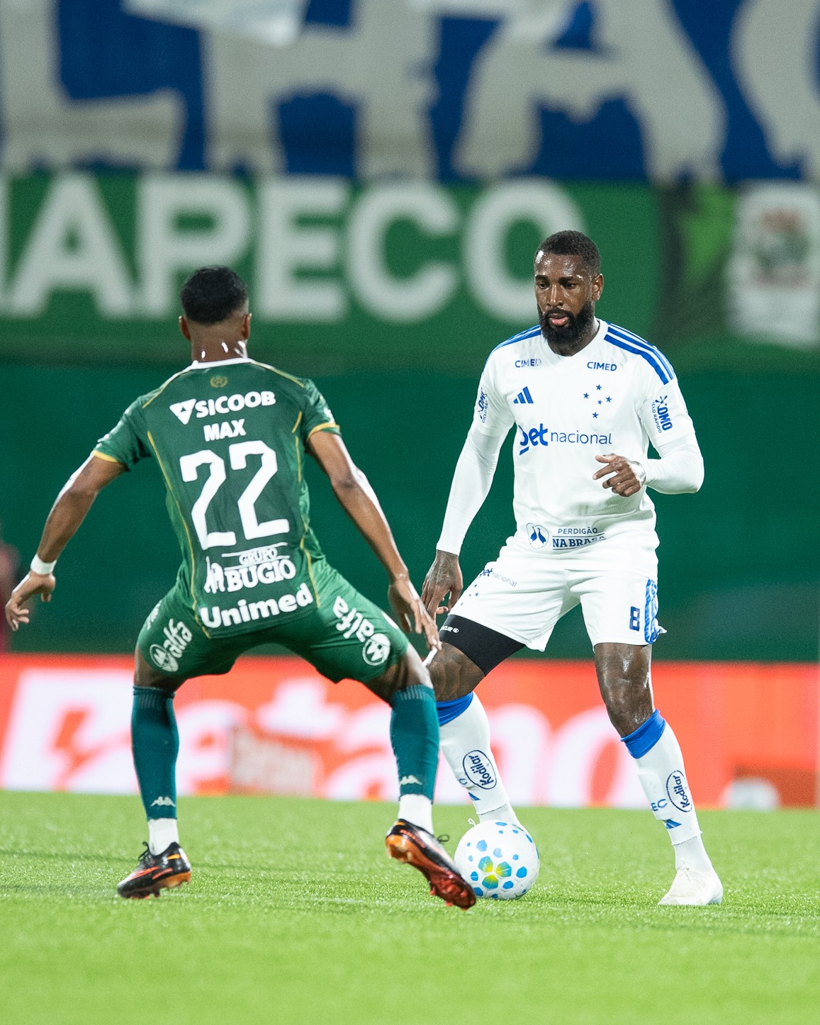 Atuações do Cruzeiro: da defesa ao ataque, time faz jogo lento e sem brilho; dê suas notas