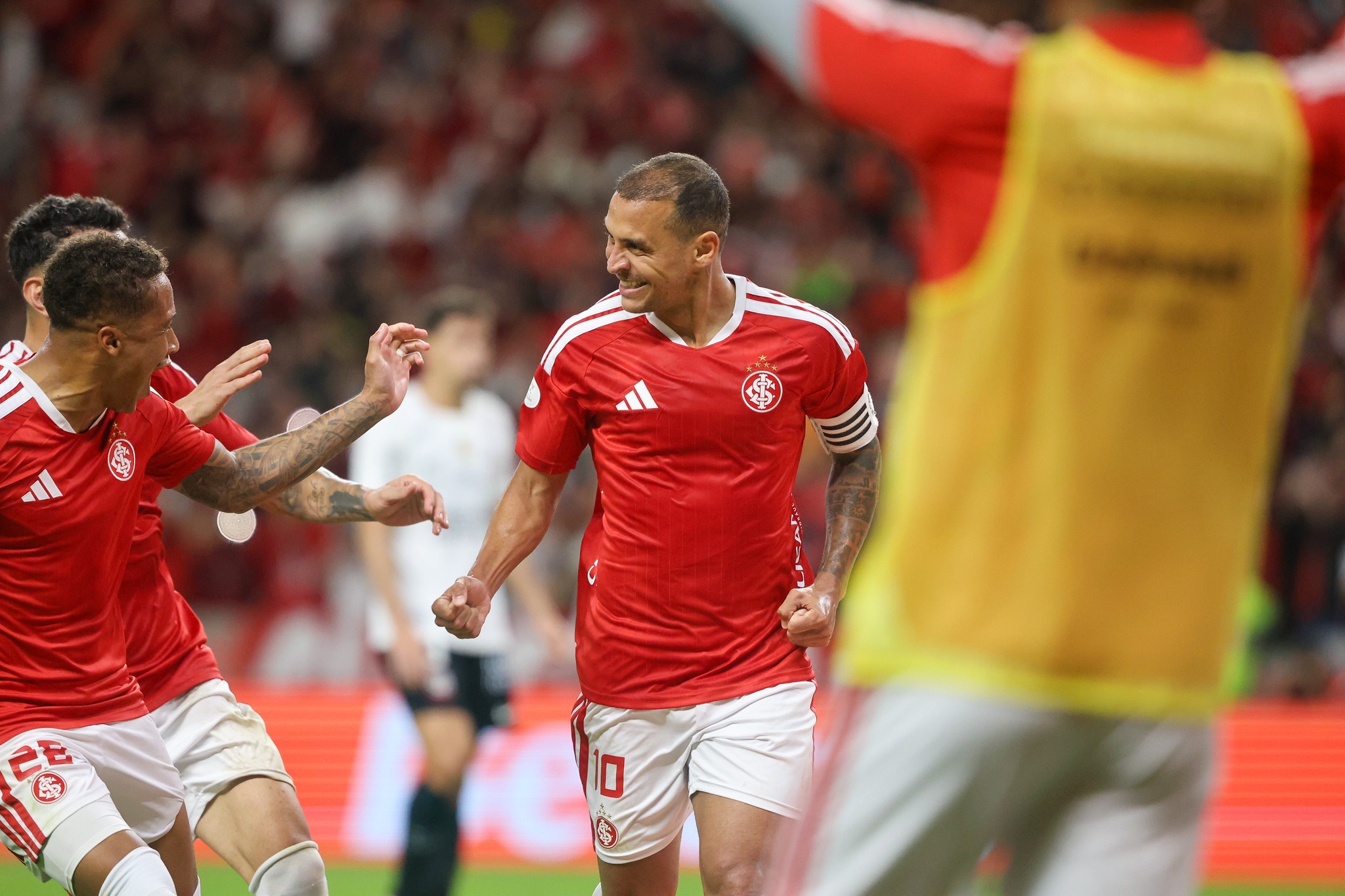 Alan Patrick se recupera no Inter e tenta engatar série como titular depois de 100 dias